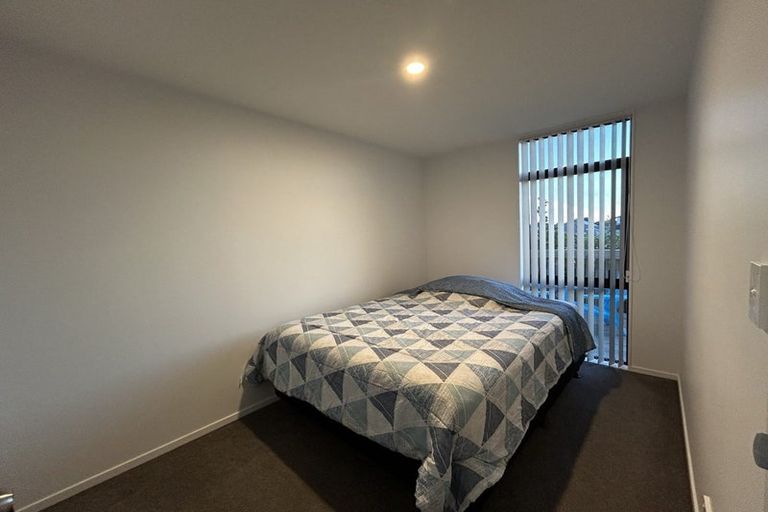 Photo of property in 9 Tarapuke Lane, Papakura, 2110