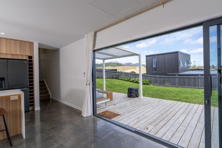 Photo of property in 2 Taeore Lane, Raglan, 3225