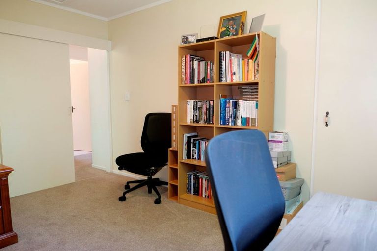 Photo of property in 27 Pitoitoi Street, Otaihanga, Paraparaumu, 5036