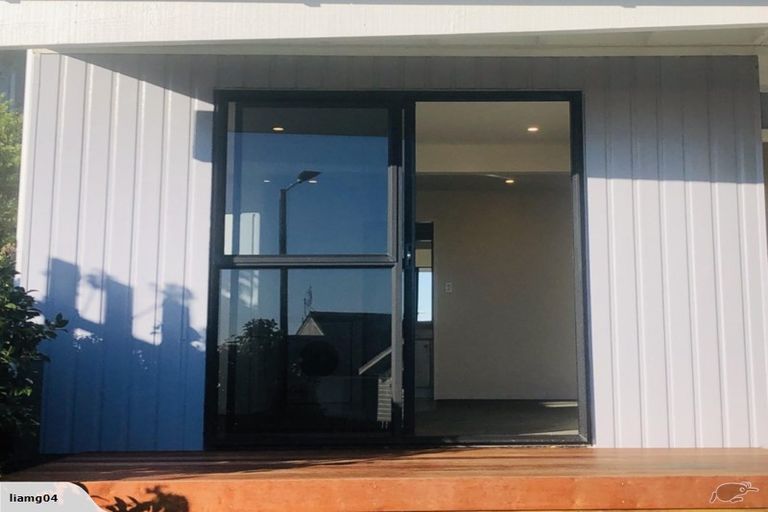 Photo of property in 4 Tregear Place, Camborne, Porirua, 5026