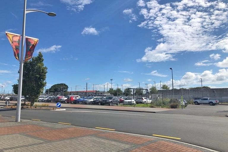 Photo of property in 10 Chapel Street, Papakura, 2110