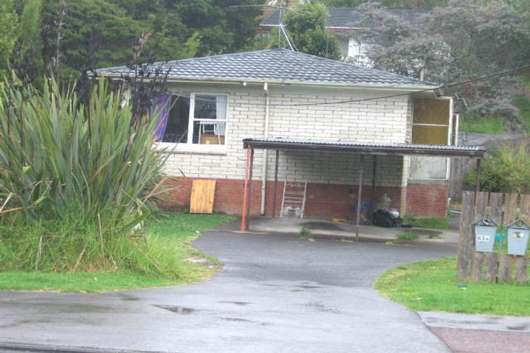 Photo of property in 2/63 Ellice Road, Totara Vale, Auckland, 0629