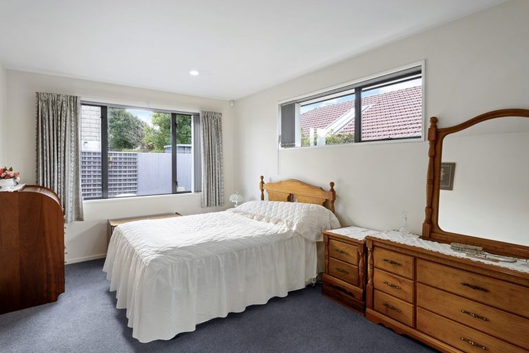Photo of property in 2/2 Corfe Street, Ilam, Christchurch, 8041