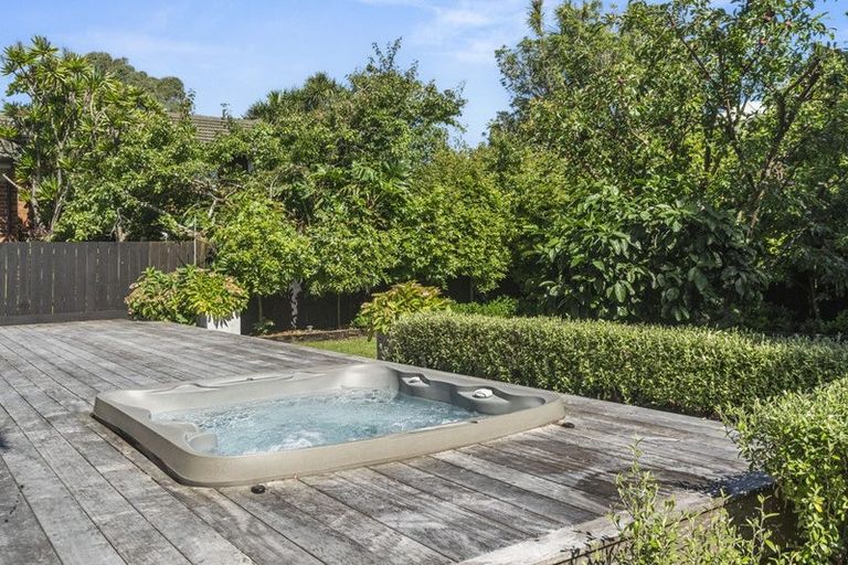 Photo of property in 6 Takarunga Road, Devonport, Auckland, 0624