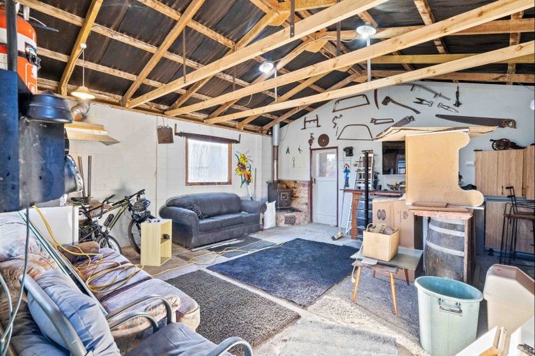 Photo of property in 44 Princes Road, Greenhills, Invercargill, 9877