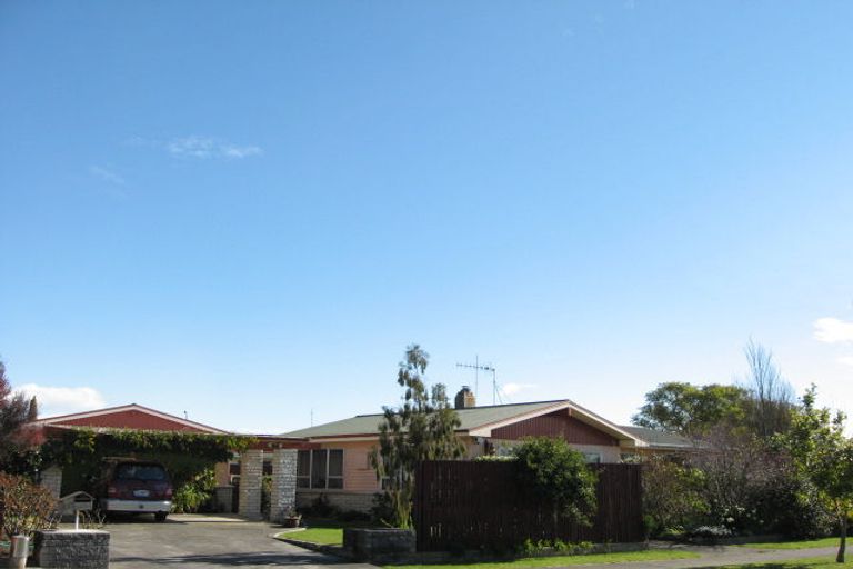 Photo of property in 35 Titoki Crescent, Pirimai, Napier, 4112