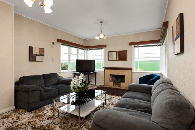 Photo of property in 1 Richmond Street, Blenheim, 7201