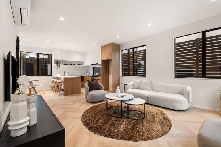 Photo of property in 3 Lonsdale Street, New Brighton, Christchurch, 8083