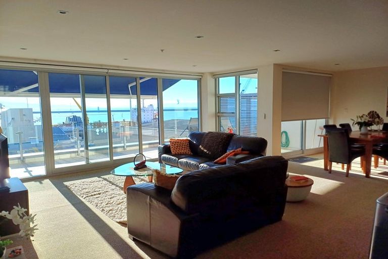 Photo of property in Latitude 41, 42/269 Wakefield Quay, Stepneyville, Nelson, 7010