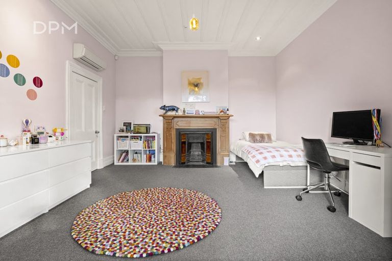 Photo of property in 10 Alison Crescent, Belleknowes, Dunedin, 9011