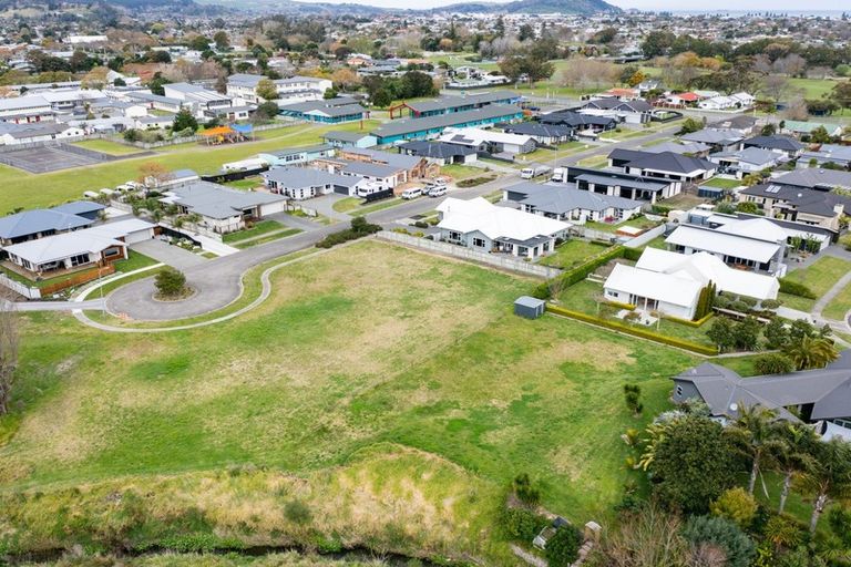 Photo of property in 17 Charteris Rise, Riverdale, Gisborne, 4010