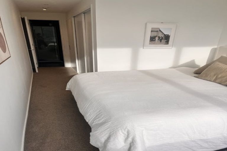 Photo of property in 105/1 Buscomb Avenue, Henderson, Auckland, 0610