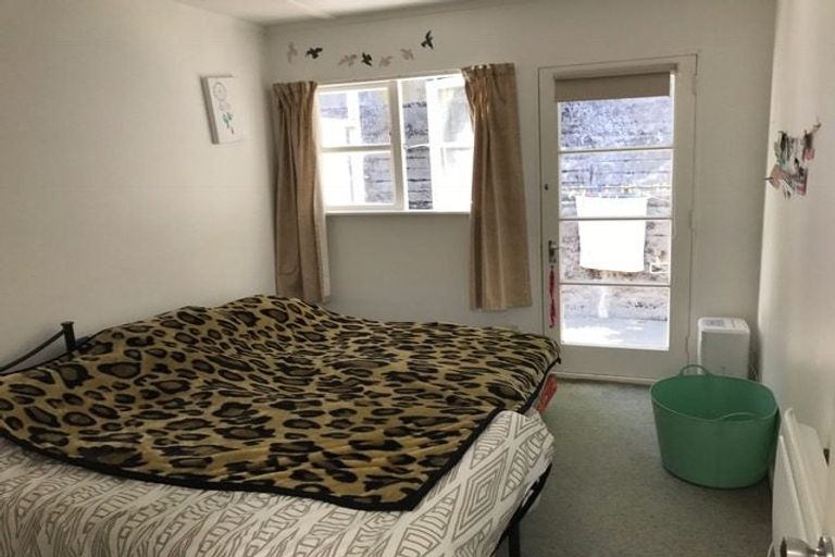 Photo of property in 4/124 Campbell Street, Karori, Wellington, 6012