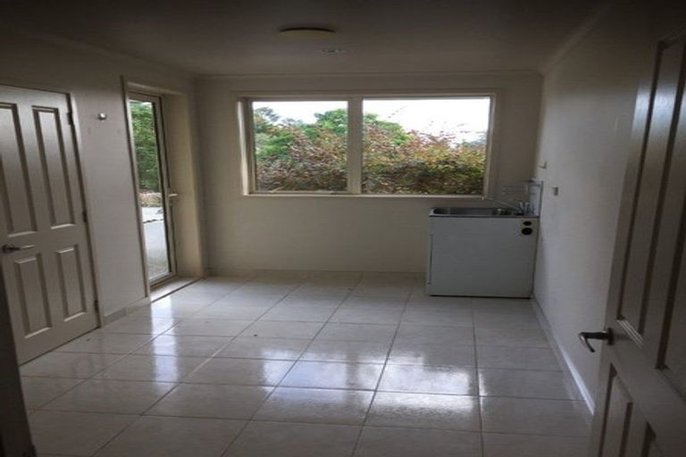 Photo of property in 24 Te Arai Point Road, Te Arai, Wellsford, 0975