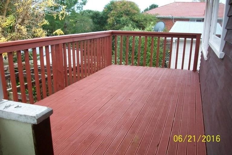 Photo of property in 23 Barbary Avenue, Kelston, Auckland, 0602