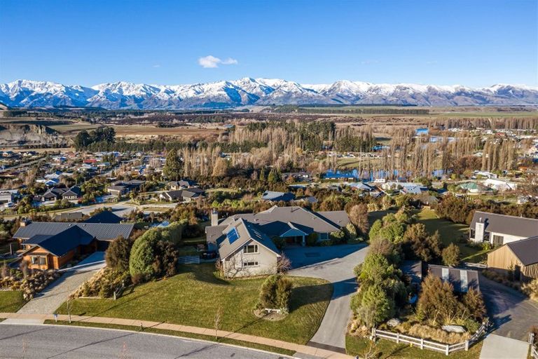 Photo of property in 31 Matheson Crescent, Albert Town, Wanaka, 9305