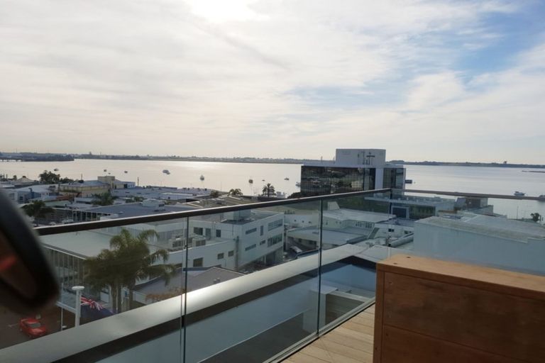 Photo of property in 35 Grey Street, Feilding, 4702