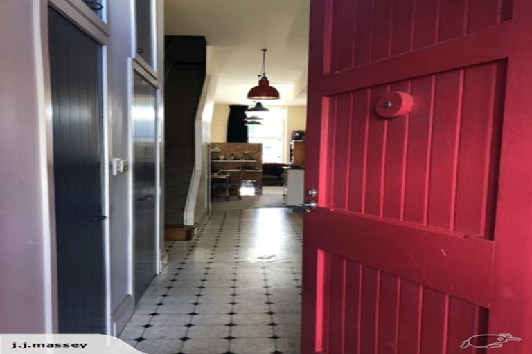 Photo of property in 6/245 Adelaide Road, Newtown, Wellington, 6021