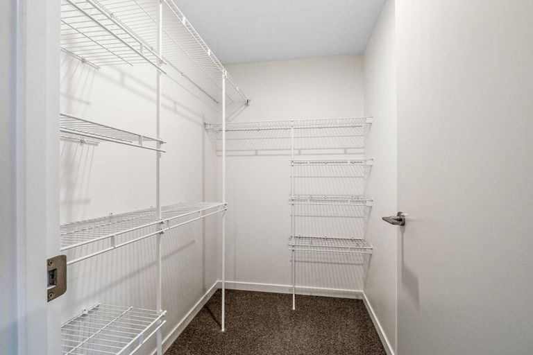 Photo of property in 6 Harry Manship Crescent, Halswell, Christchurch, 8025