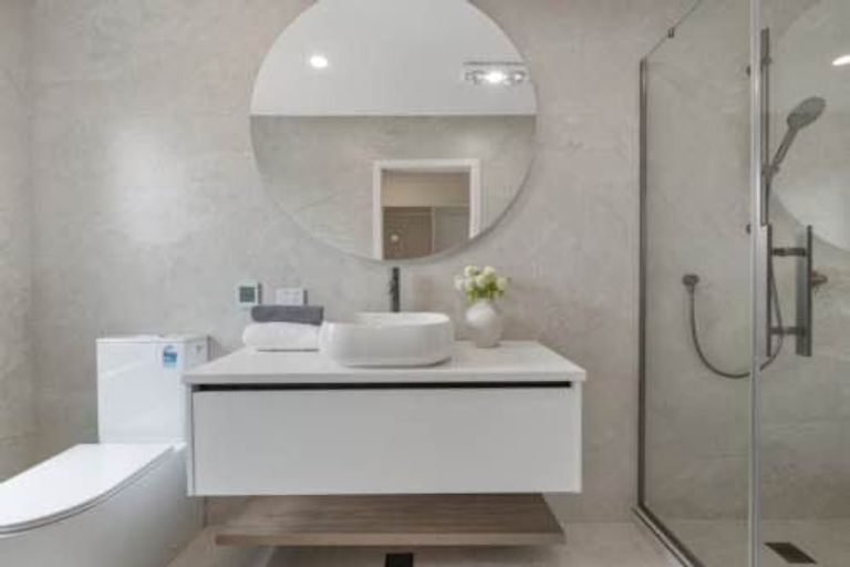 Photo of property in 23 Argo Drive, Half Moon Bay, Auckland, 2012