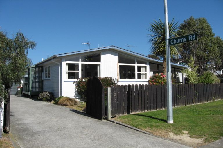 Photo of property in 18 Hollis Road, Paraparaumu Beach, Paraparaumu, 5032