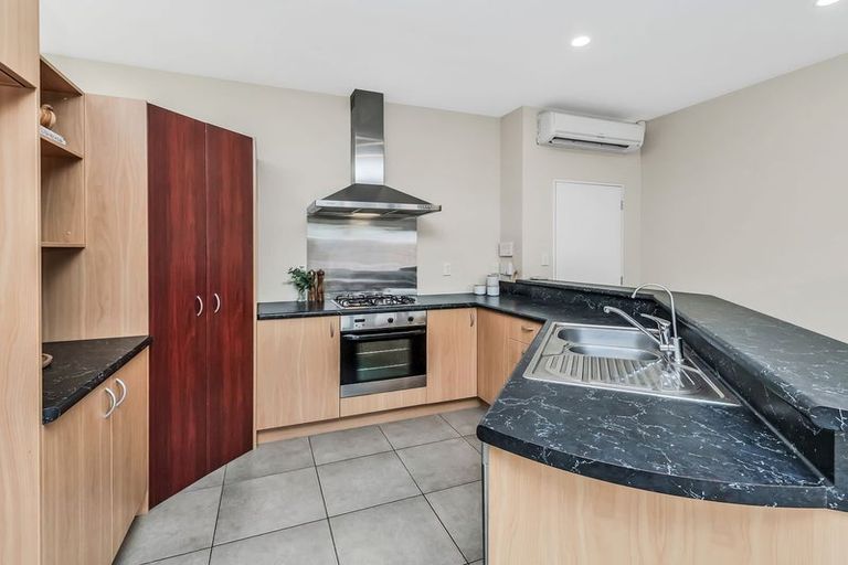 Photo of property in 35 Beechwood Drive, Northwood, Christchurch, 8051