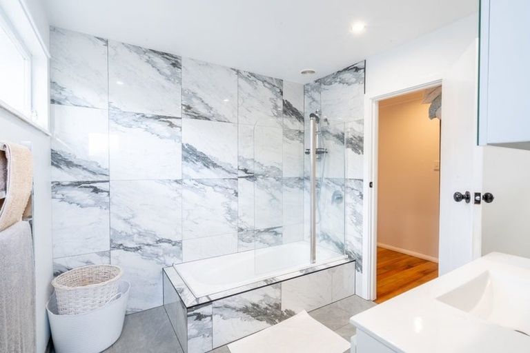 Photo of property in 22 Highbury Avenue, Highbury, Palmerston North, 4412