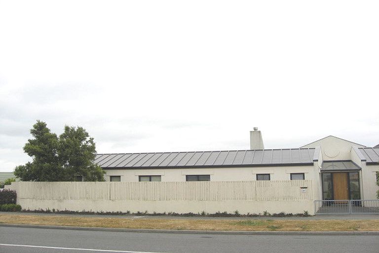 Photo of property in 97 Broadhaven Avenue, Parklands, Christchurch, 8083