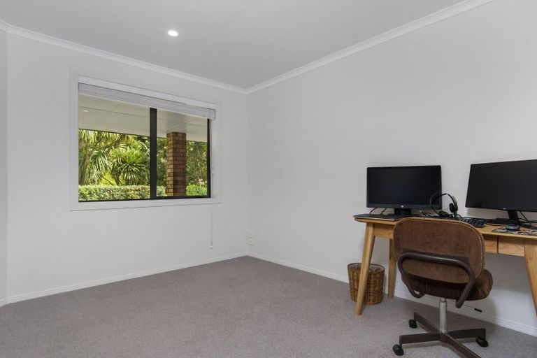 Photo of property in 213 Castlewold Drive, Bethlehem, Tauranga, 3110