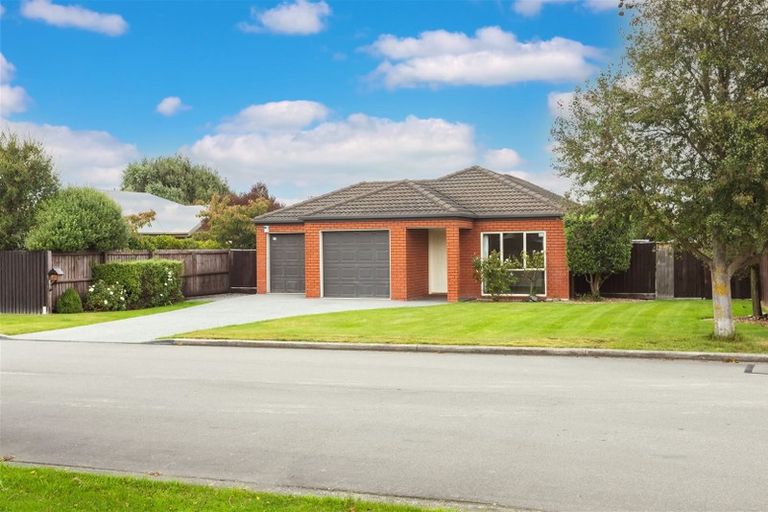 Photo of property in 93 Charles Street, Rangiora, 7400