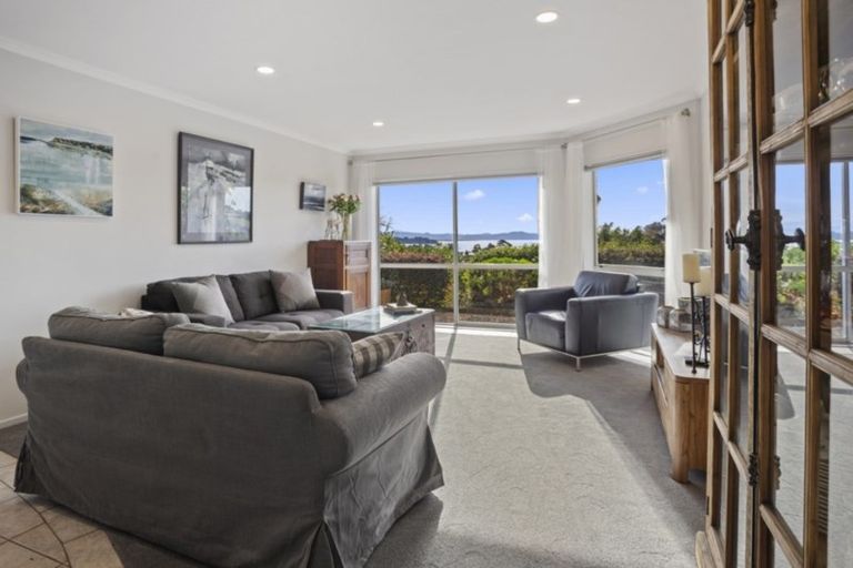 Photo of property in 191a Omokoroa Road, Omokoroa, 3114