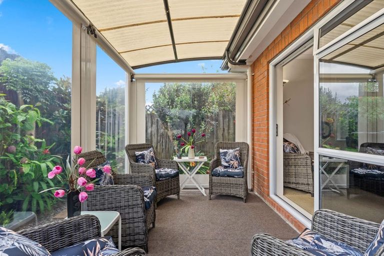 Photo of property in 28 Dan Tori Place, Orewa, 0931