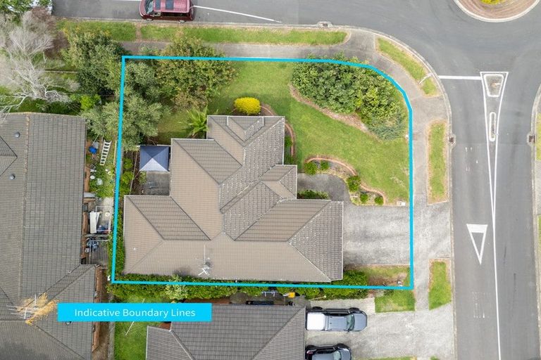 Photo of property in 25 Peninsula Road, Mangere, Auckland, 2022