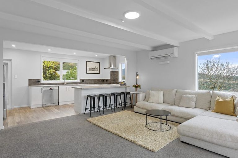 Photo of property in 212 Dyers Pass Road, Cashmere, Christchurch, 8022