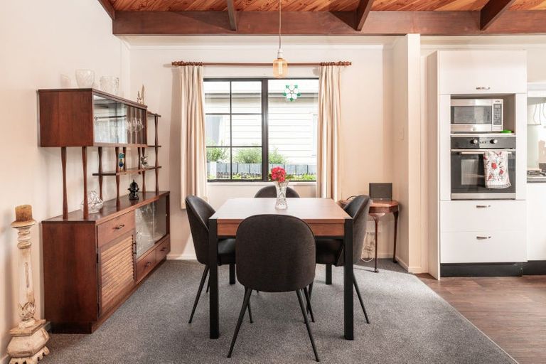 Photo of property in 14 Aparima Avenue, Miramar, Wellington, 6022