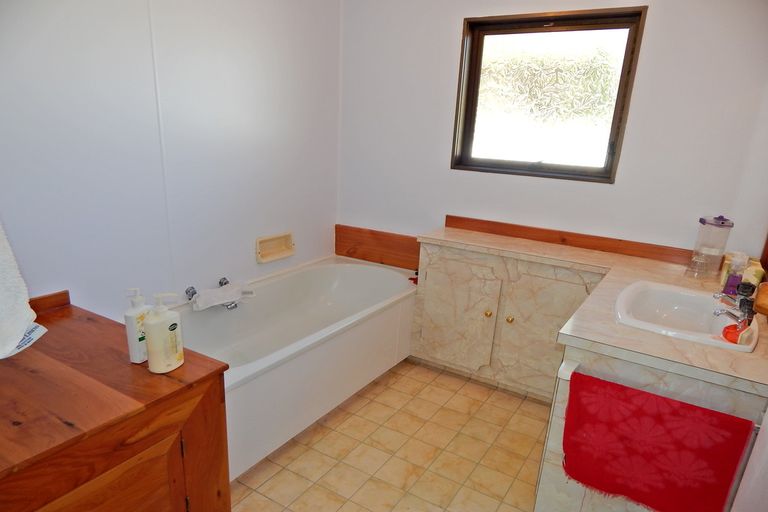 Photo of property in 2740 State Highway 10, Waipapa, Kerikeri, 0295