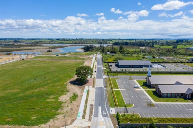 Photo of property in 42 Evergreen Parade, Rosehill, Papakura, 2113