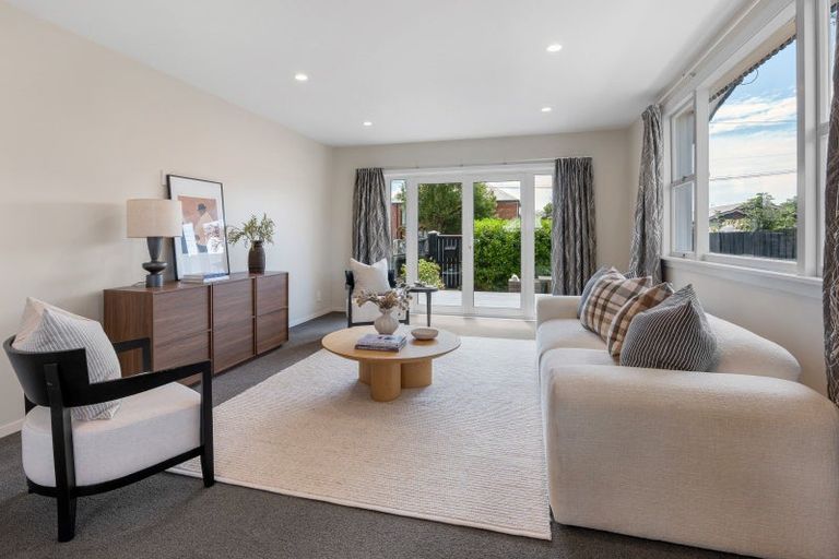 Photo of property in 1/33 Searells Road, Strowan, Christchurch, 8052