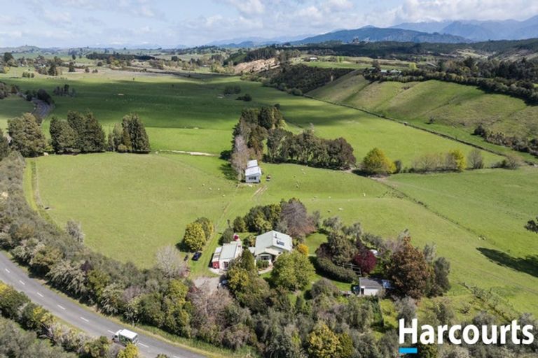 Photo of property in 420 Central Road South, Upper Moutere, 7175