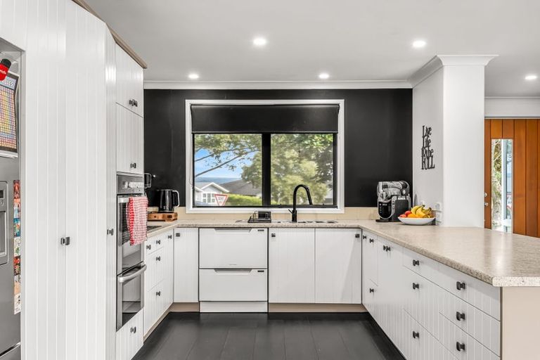 Photo of property in 73 Rexford Heights, Pyes Pa, Tauranga, 3112