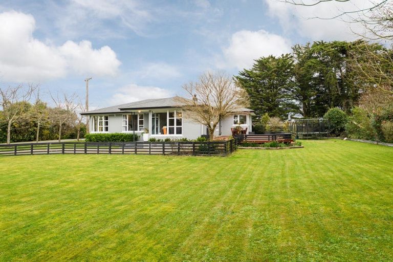 Photo of property in 1308 Rongotea Road, Kairanga, Palmerston North, 4475