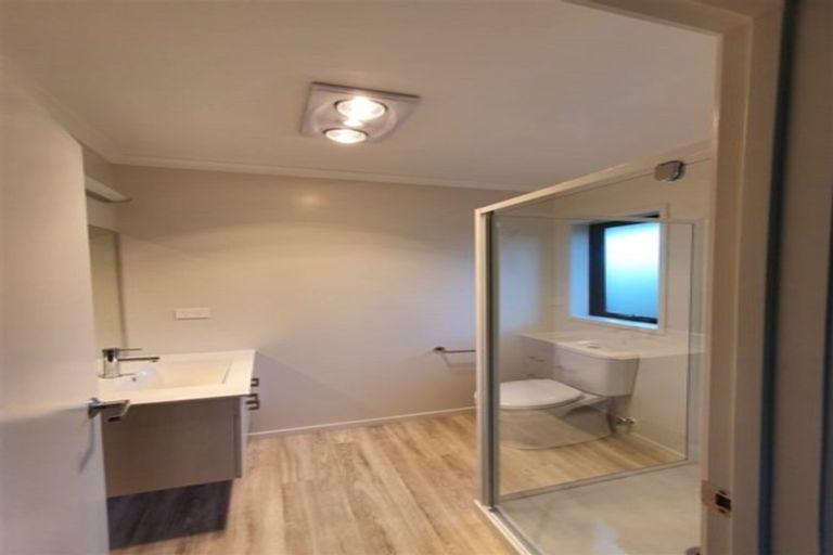 Photo of property in 24 Mary-ellen Place, Coromandel, 3506