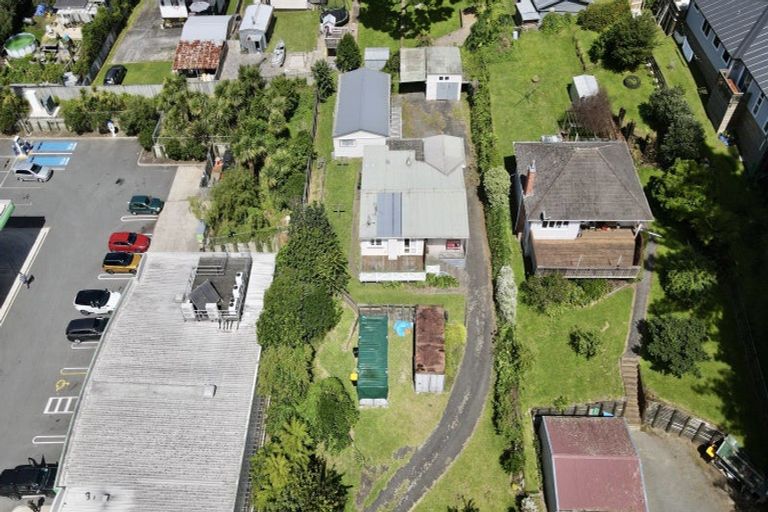 Photo of property in 72 Main Road, Tirau, 3410