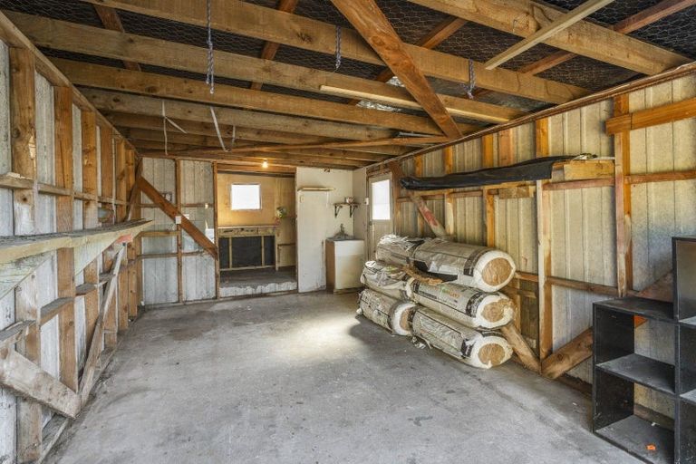 Photo of property in 10 Robert Mckeen Street, Otaki Beach, Otaki, 5512