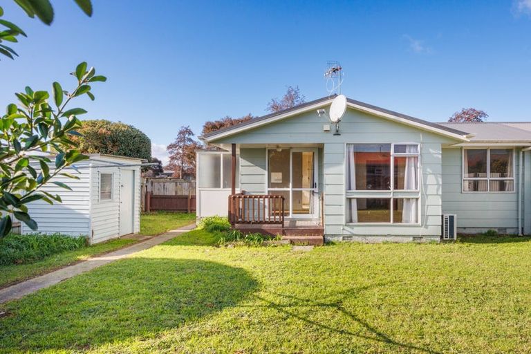Photo of property in 18 Amberley Avenue, Westbrook, Palmerston North, 4412