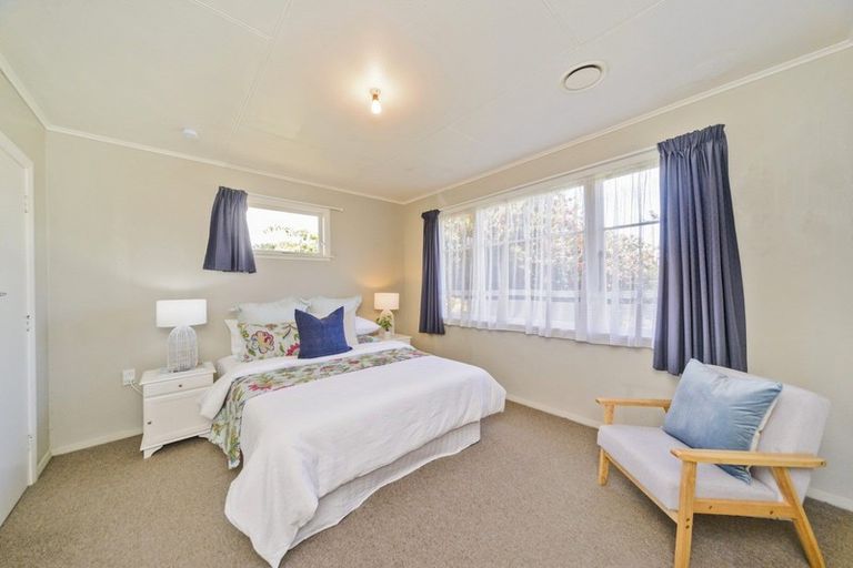 Photo of property in 27 Duff Crescent, Highbury, Palmerston North, 4412