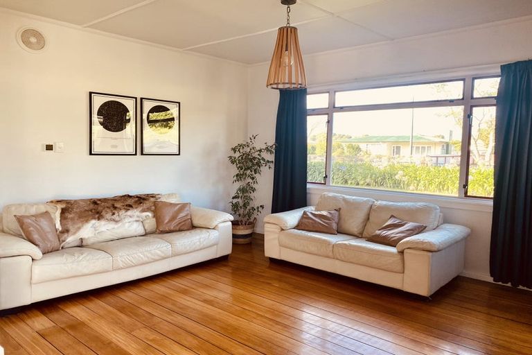 Photo of property in 422 Hemi Street, Raureka, Hastings, 4120