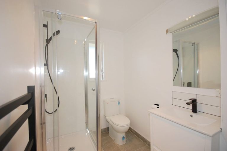 Photo of property in 8/644 Pakuranga Road, Howick, Auckland, 2010
