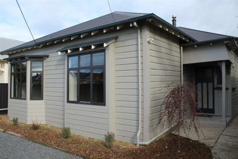 Photo of property in 8 Alma Street, Saint Kilda, Dunedin, 9012
