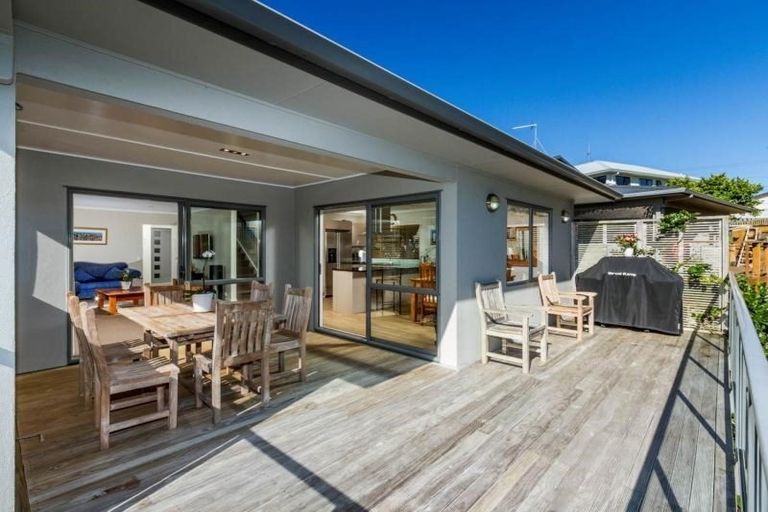 Photo of property in 36a Verran Road, Birkdale, Auckland, 0626